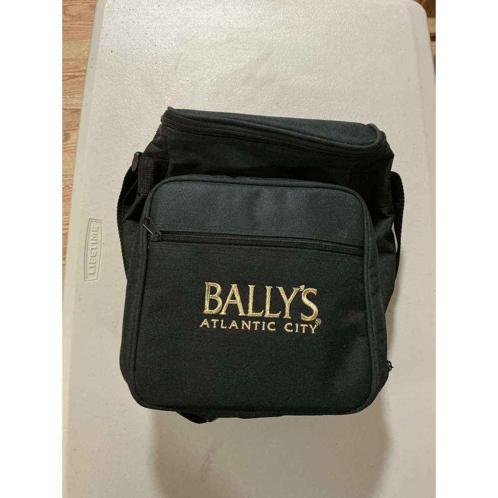 Bally's Atlantic City branded Wine & Cheese Picnic Pack